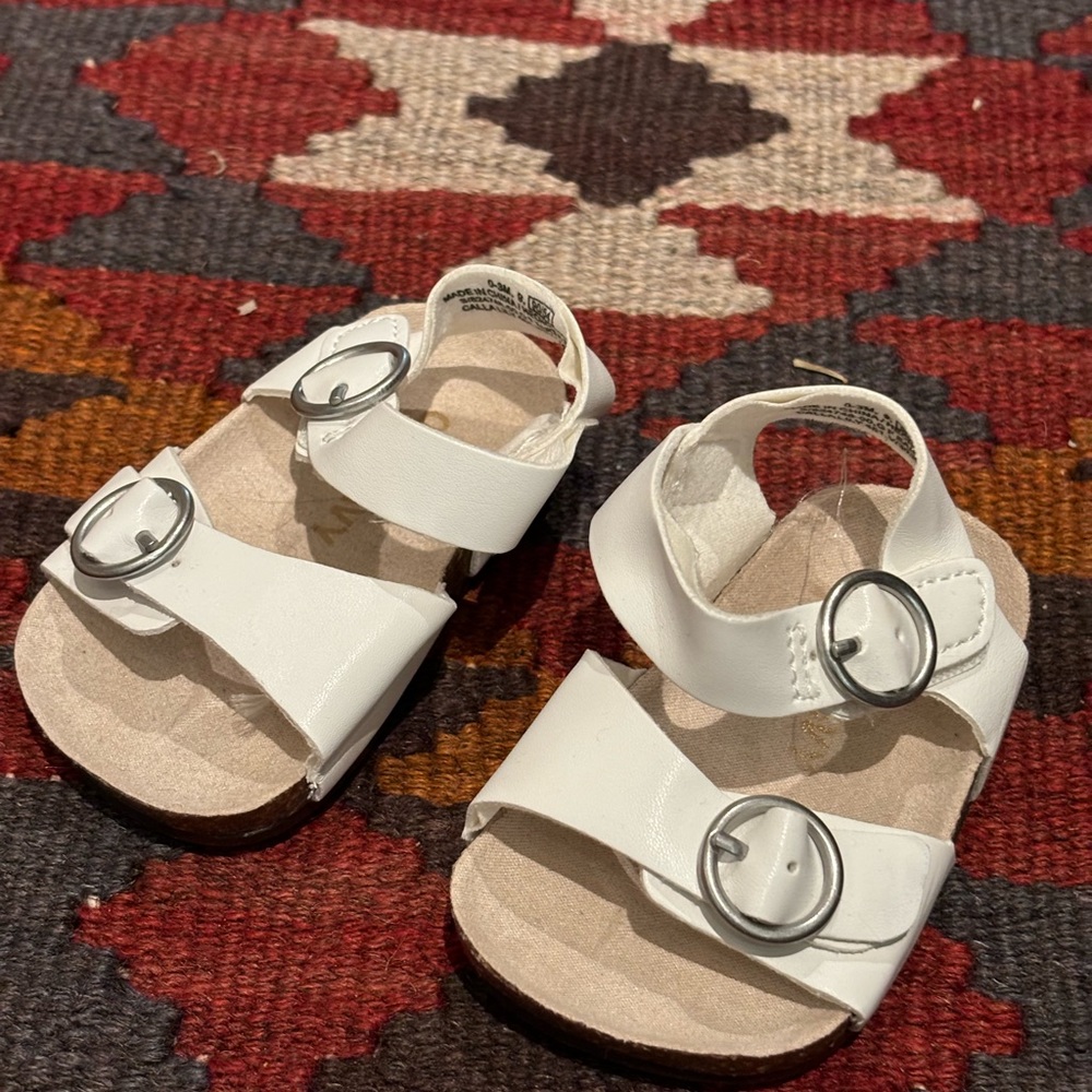NWOT Old Navy baby sandals